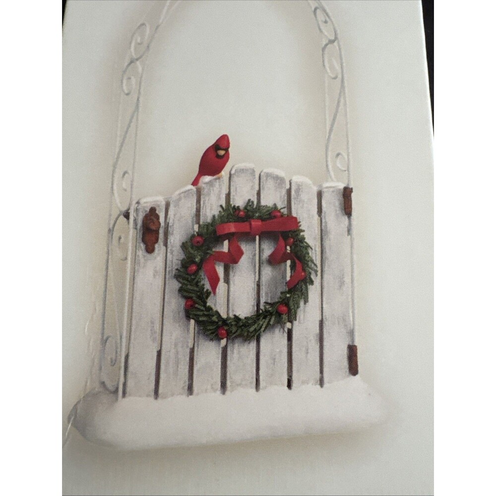 Hallmark 2006 Garden Greetings Cardinal Wreath Gate Keepsake Ornament Boxed - Picture 4 of 9